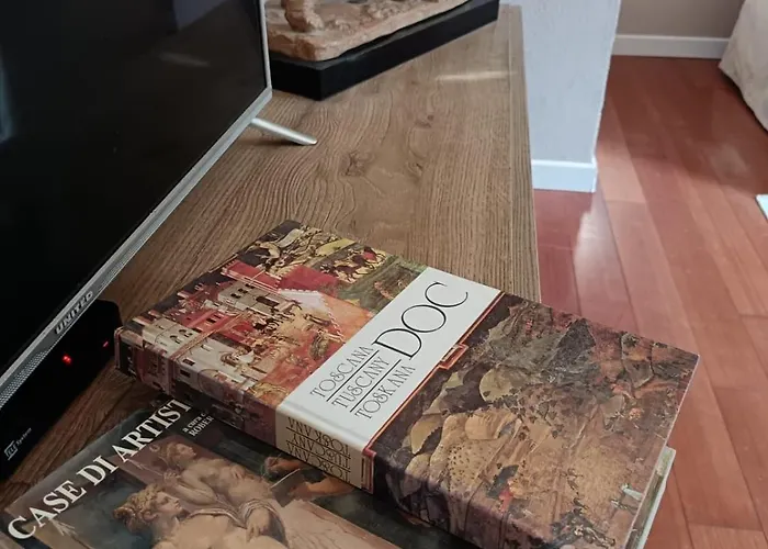 Piccolomini بيت للعطل *