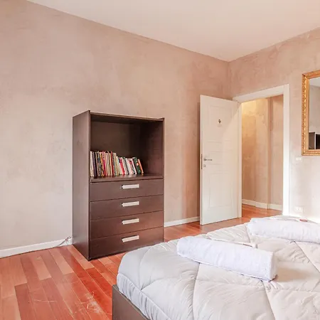 Piccolomini Сієна